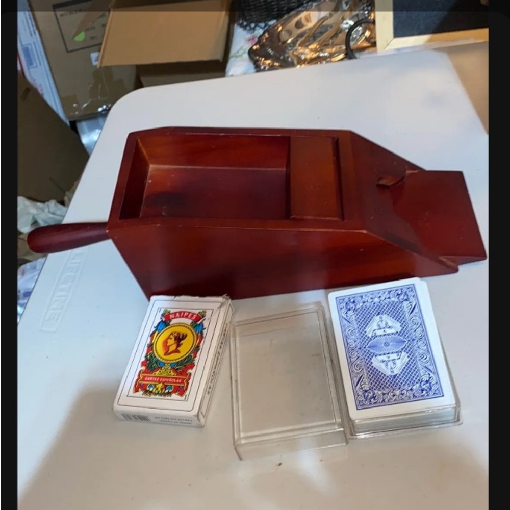 Vintage Card Dealing Wood Shoe 2 decks of vintage cards
